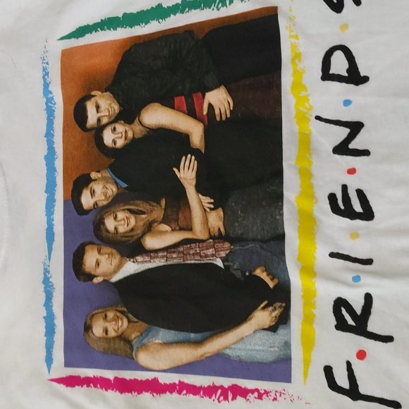 FOREVER 21 Friends TV Show Graphic Tee ~ NWOT - Picture 3 of 7